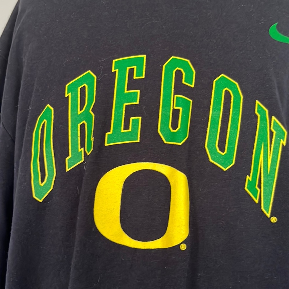 Boys Nike Oregon Ducks Long Sleeve Tee Size Large - Picture 2 of 5